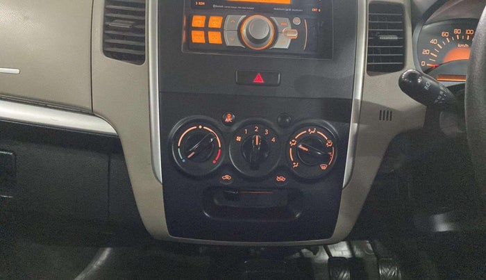 2014 Maruti Wagon R 1.0 LXI CNG, CNG, Manual, 68,741 km, AC Unit - Car heater not working