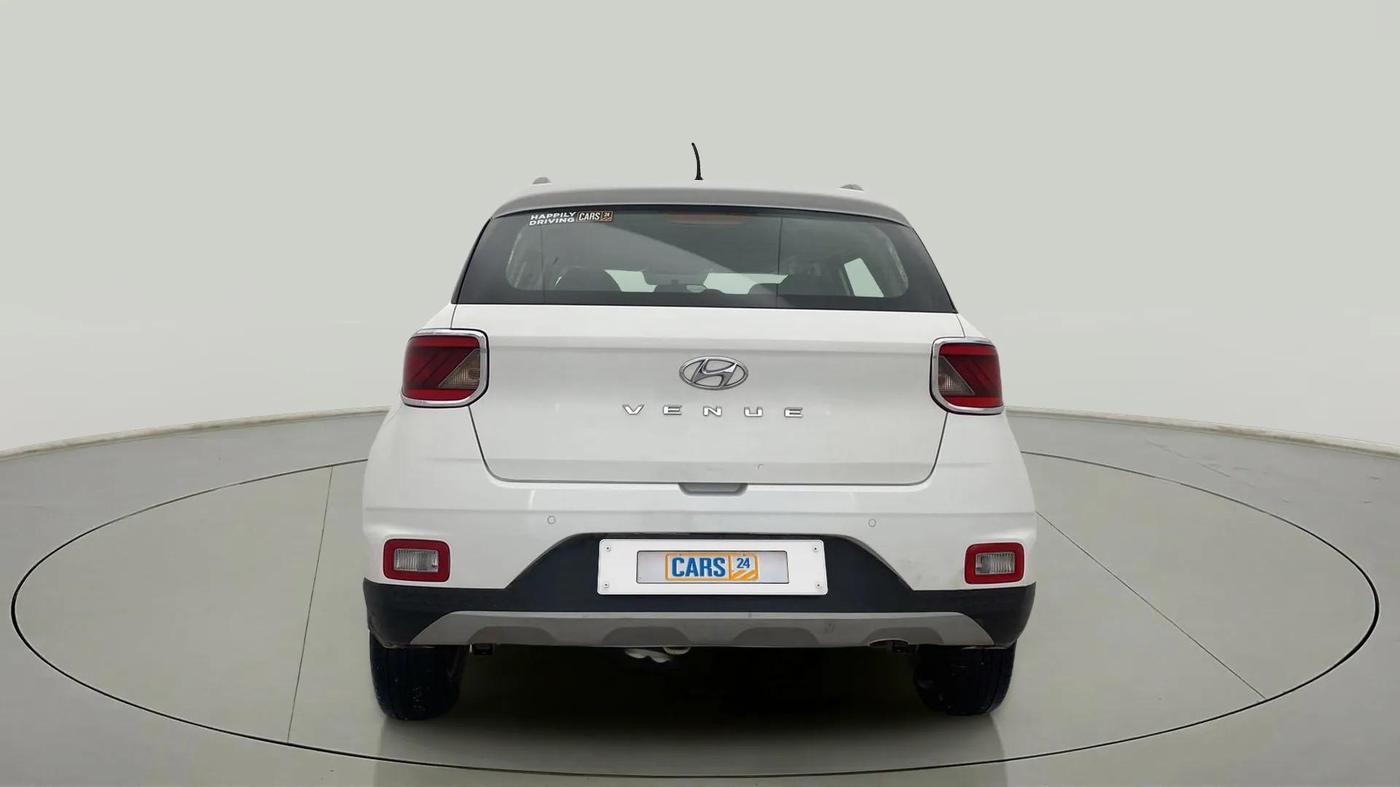2020 Hyundai VENUE S 1.2, Petrol, Manual, 32,289 km, Back/Rear