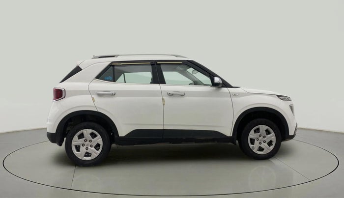 2020 Hyundai VENUE S 1.2, Petrol, Manual, 32,289 km, Right Side View