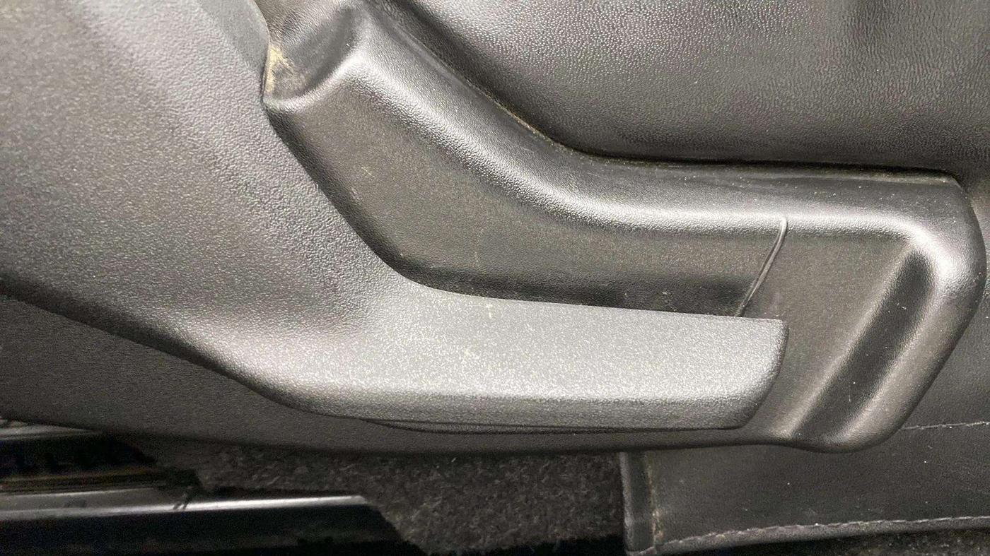 2022 Maruti Baleno DELTA PETROL 1.2, Petrol, Manual, 36,556 km, Driver Side Adjustment Panel