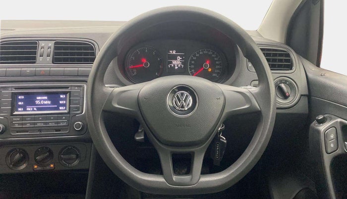 2019 Volkswagen Polo COMFORTLINE 1.0L MPI, Petrol, Manual, 52,611 km, Steering Wheel Close Up