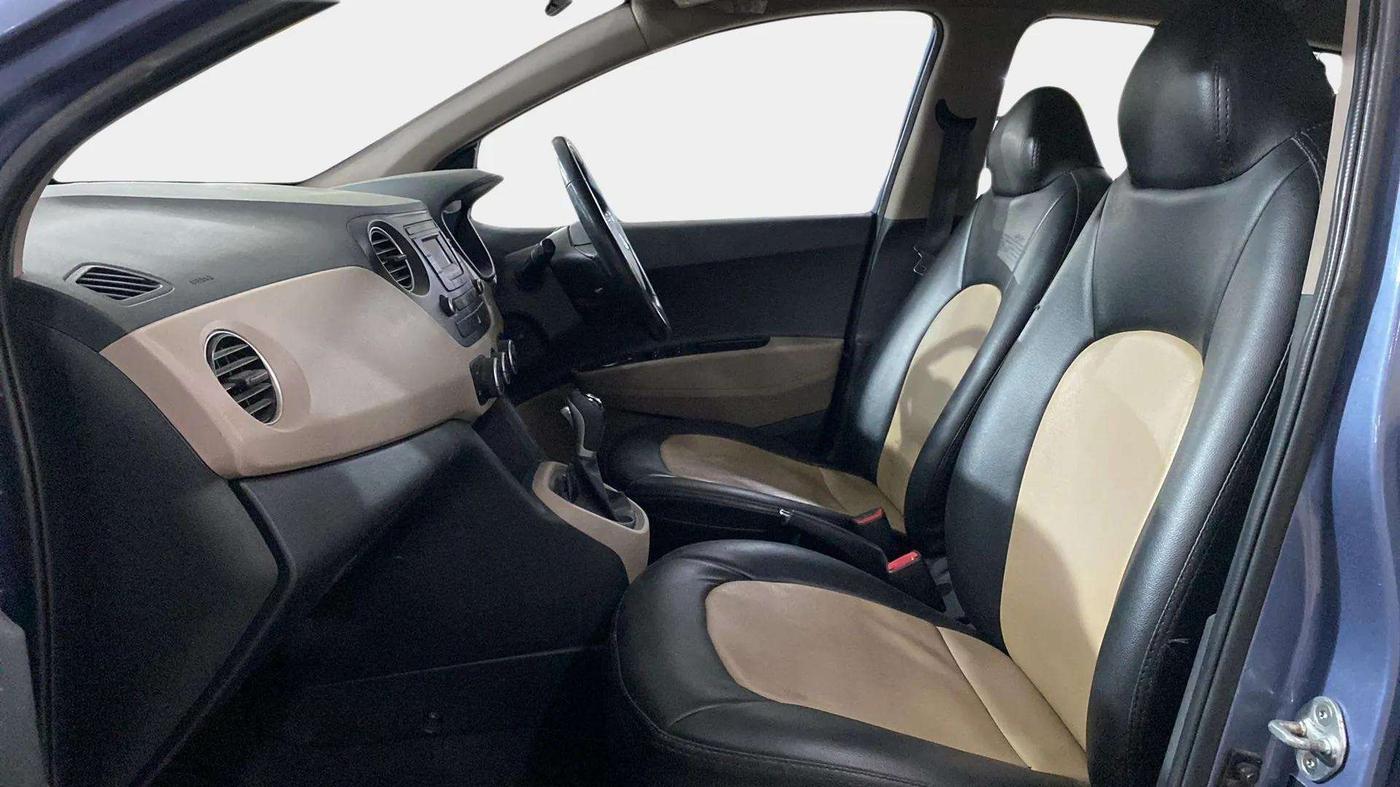 2016 Hyundai Grand i10 ASTA (O) AT 1.2 KAPPA VTVT, Petrol, Automatic, 53,980 km, Right Side Front Door Cabin