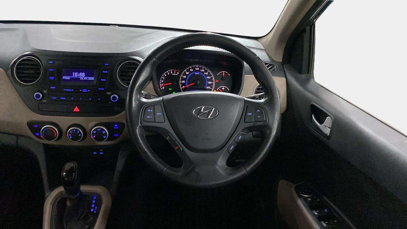 2016 Hyundai Grand i10 ASTA (O) AT 1.2 KAPPA VTVT, Petrol, Automatic, 53,980 km, Steering Wheel Close Up