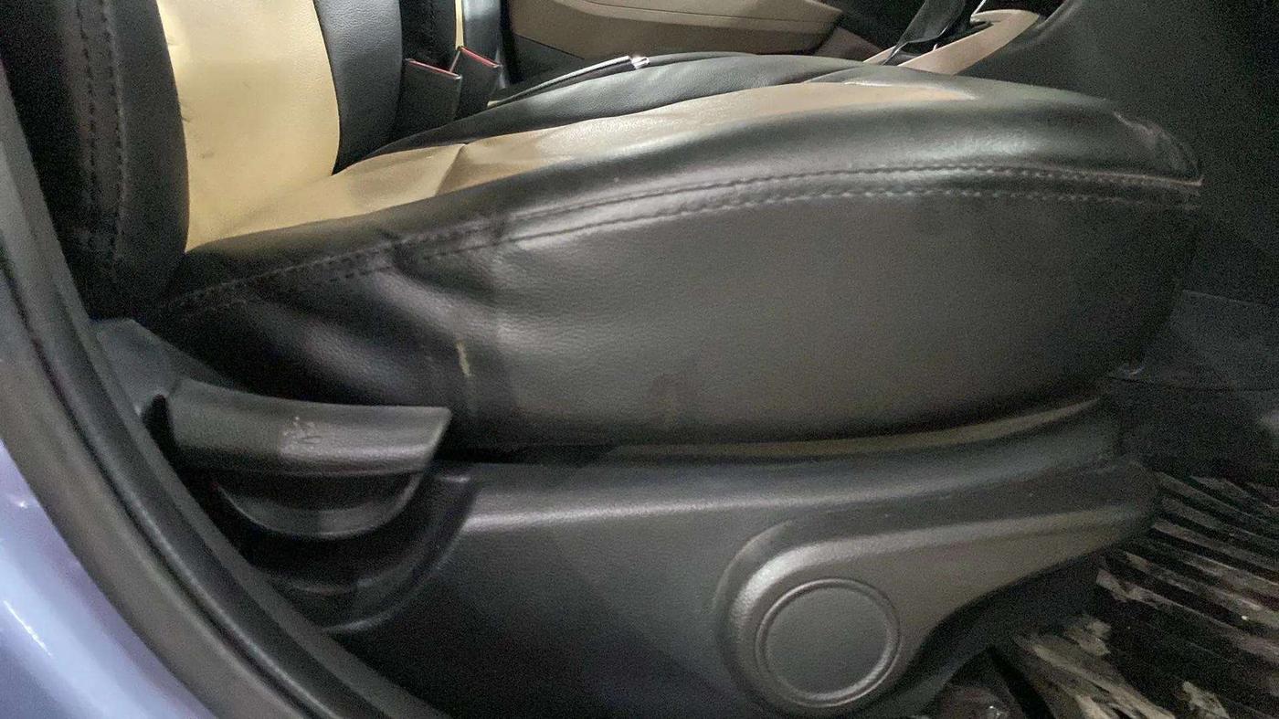 2016 Hyundai Grand i10 ASTA (O) AT 1.2 KAPPA VTVT, Petrol, Automatic, 53,980 km, Driver Side Adjustment Panel