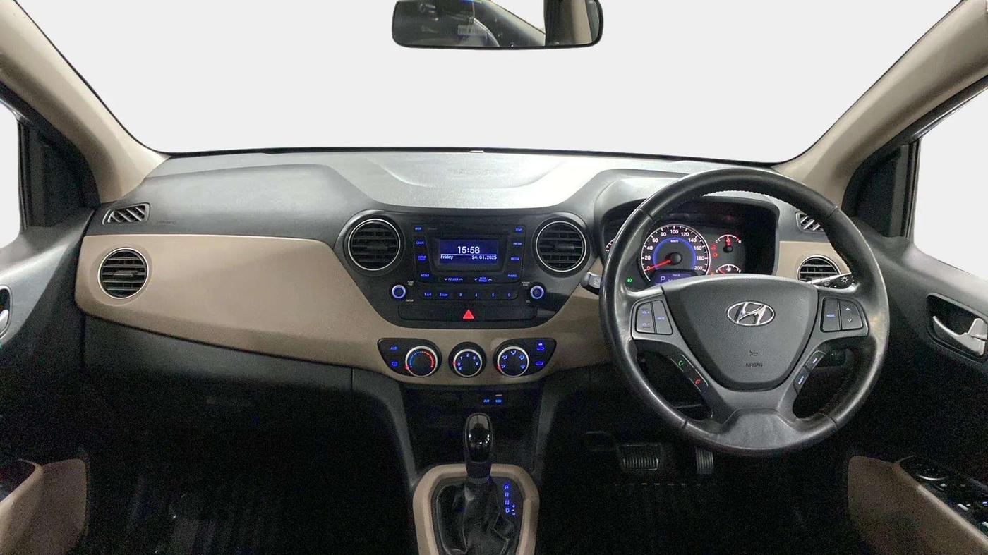 2016 Hyundai Grand i10 ASTA (O) AT 1.2 KAPPA VTVT, Petrol, Automatic, 53,980 km, Dashboard