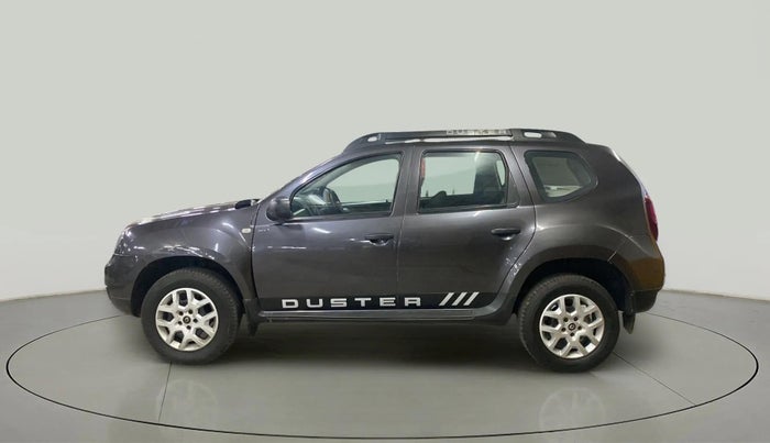 2018 Renault Duster RXE PETROL, Petrol, Manual, 57,999 km, Left Side