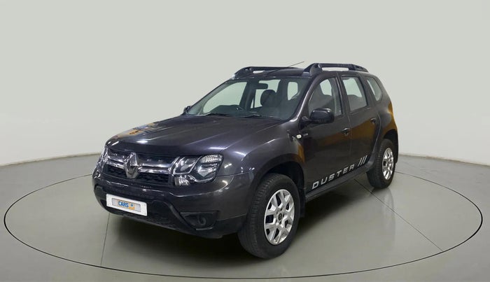 2018 Renault Duster RXE PETROL, Petrol, Manual, 57,999 km, Left Front Diagonal