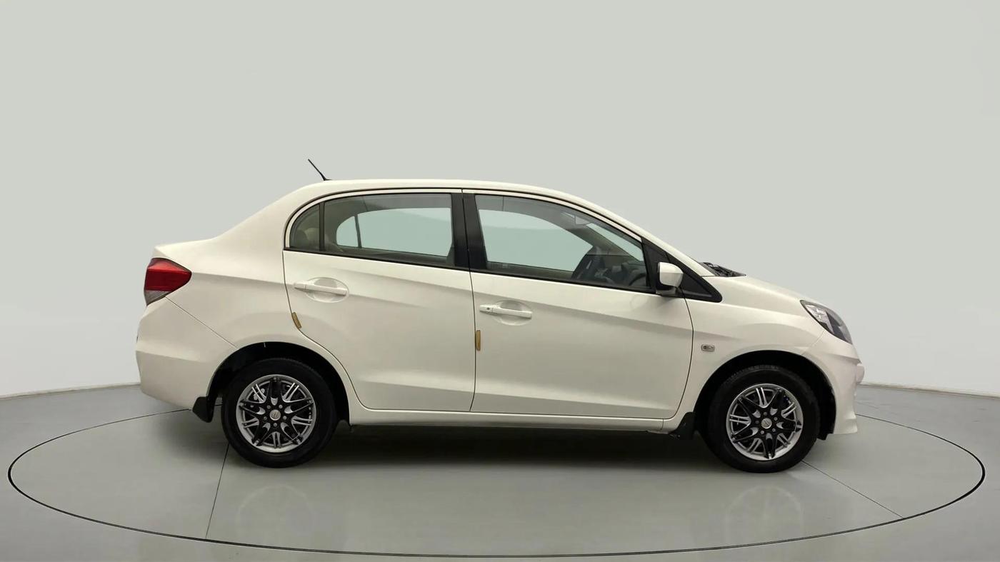 2013 Honda Amaze 1.5L I-DTEC EX, Diesel, Manual, 78,528 km, Right Side View