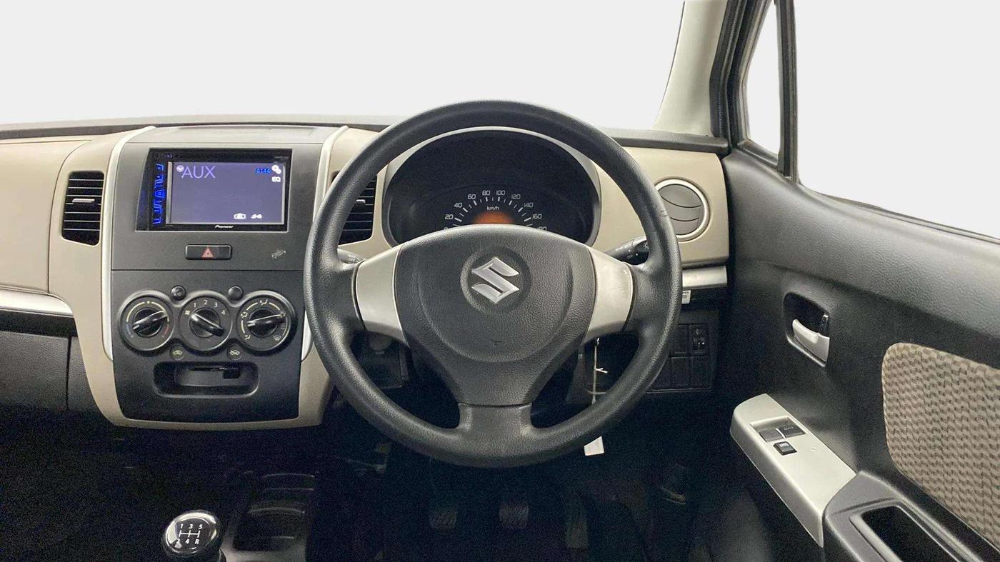 2014 Maruti Wagon R 1.0 LXI, Petrol, Manual, 15,896 km, Steering Wheel Close Up