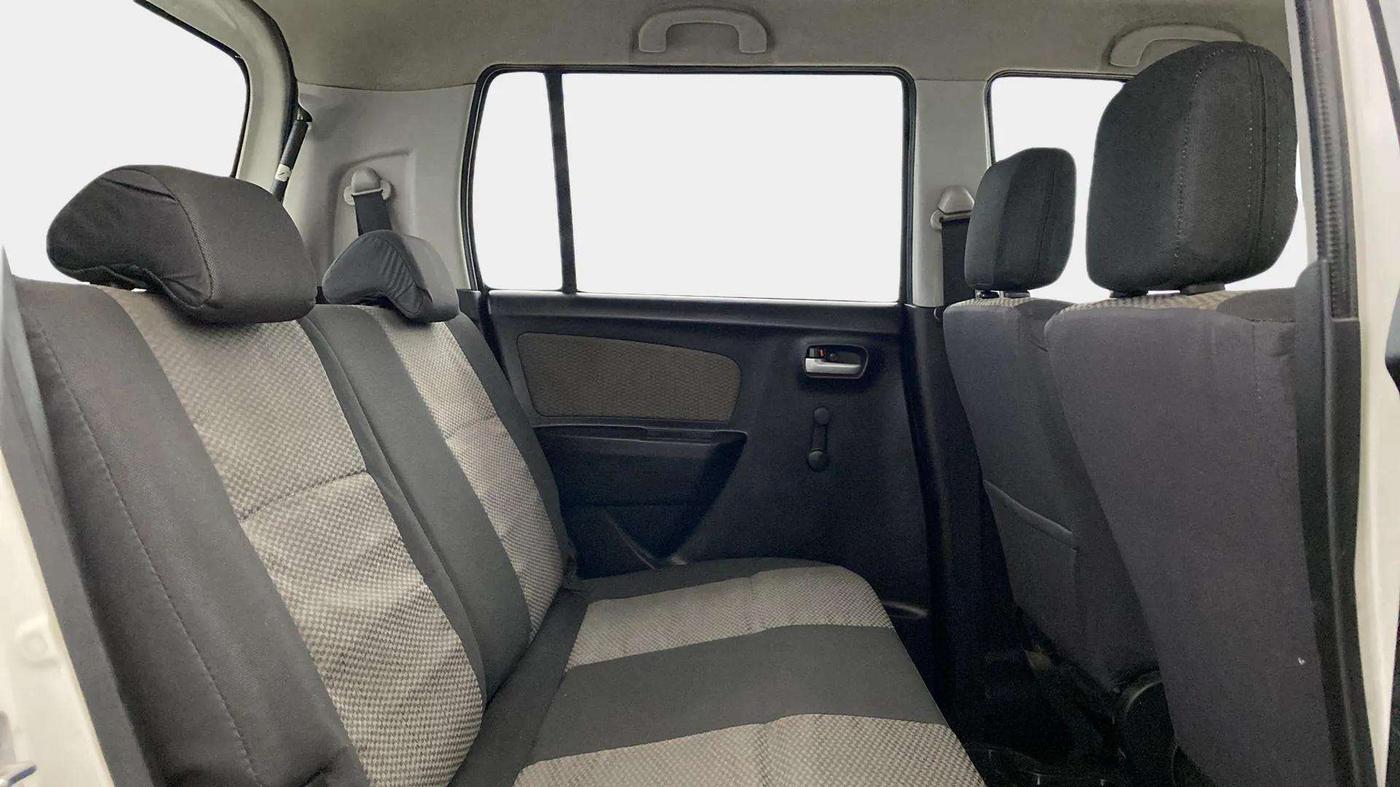 2014 Maruti Wagon R 1.0 LXI, Petrol, Manual, 15,896 km, Right Side Rear Door Cabin