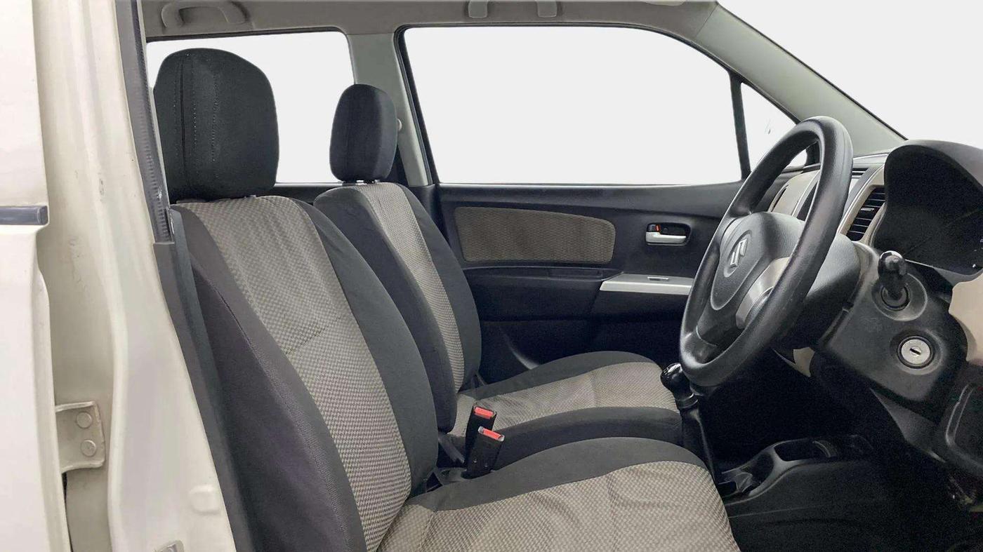 2014 Maruti Wagon R 1.0 LXI, Petrol, Manual, 15,896 km, Right Side Front Door Cabin