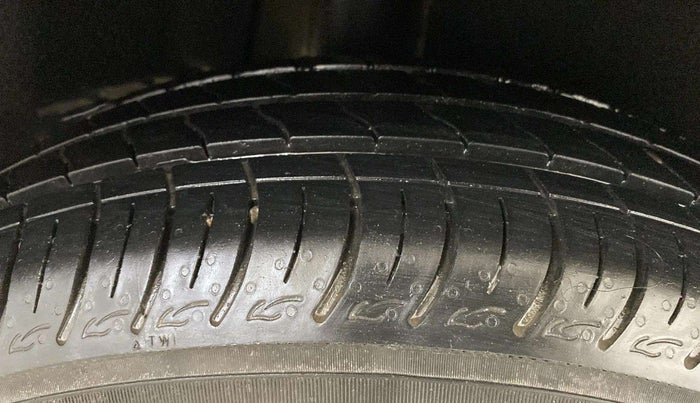 2020 Maruti Baleno SIGMA PETROL 1.2, Petrol, Manual, 19,909 km, Left Front Tyre Tread