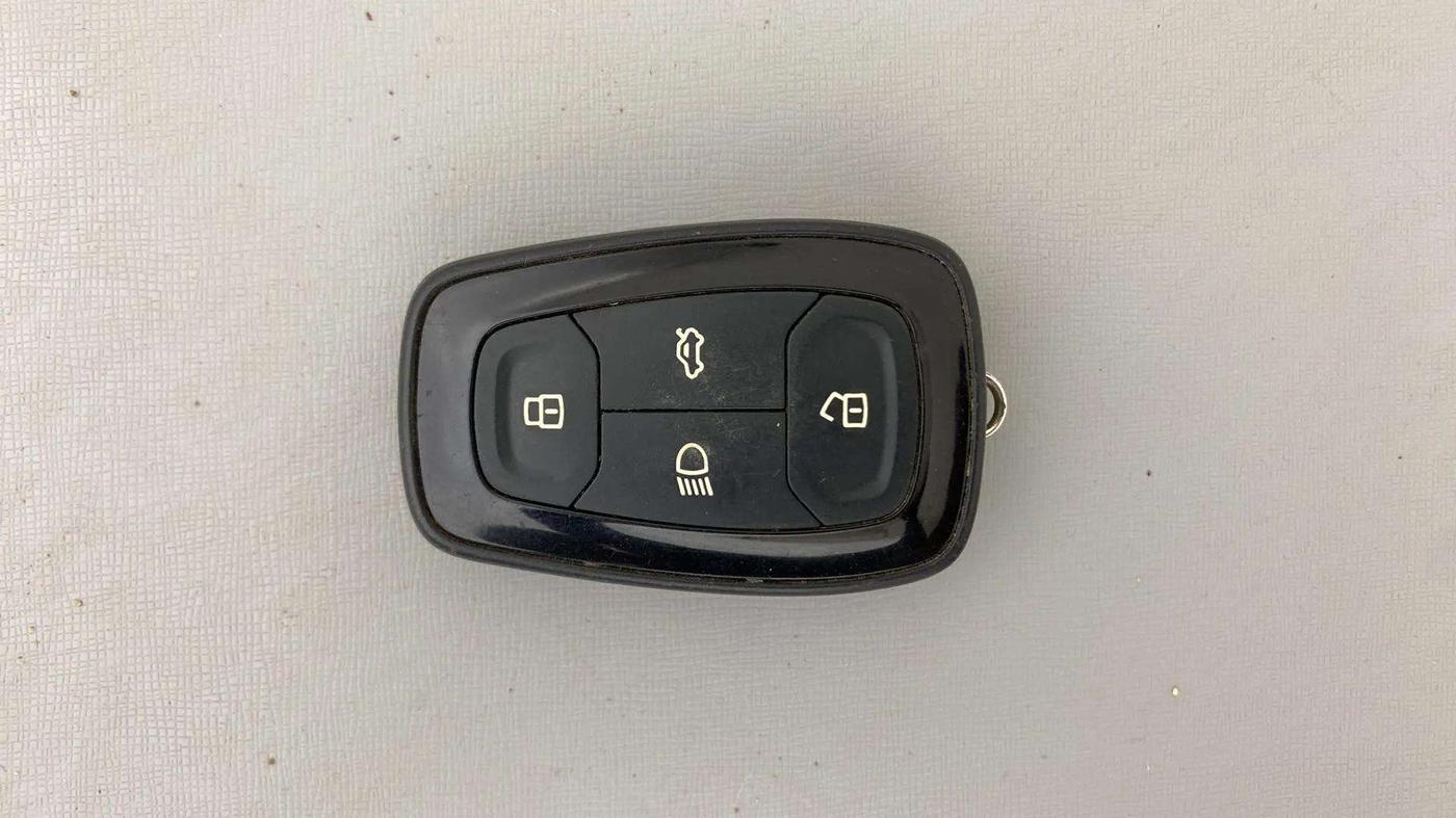 2020 Tata NEXON XZA PLUS PETROL, Petrol, Automatic, 63,988 km, Key Close Up