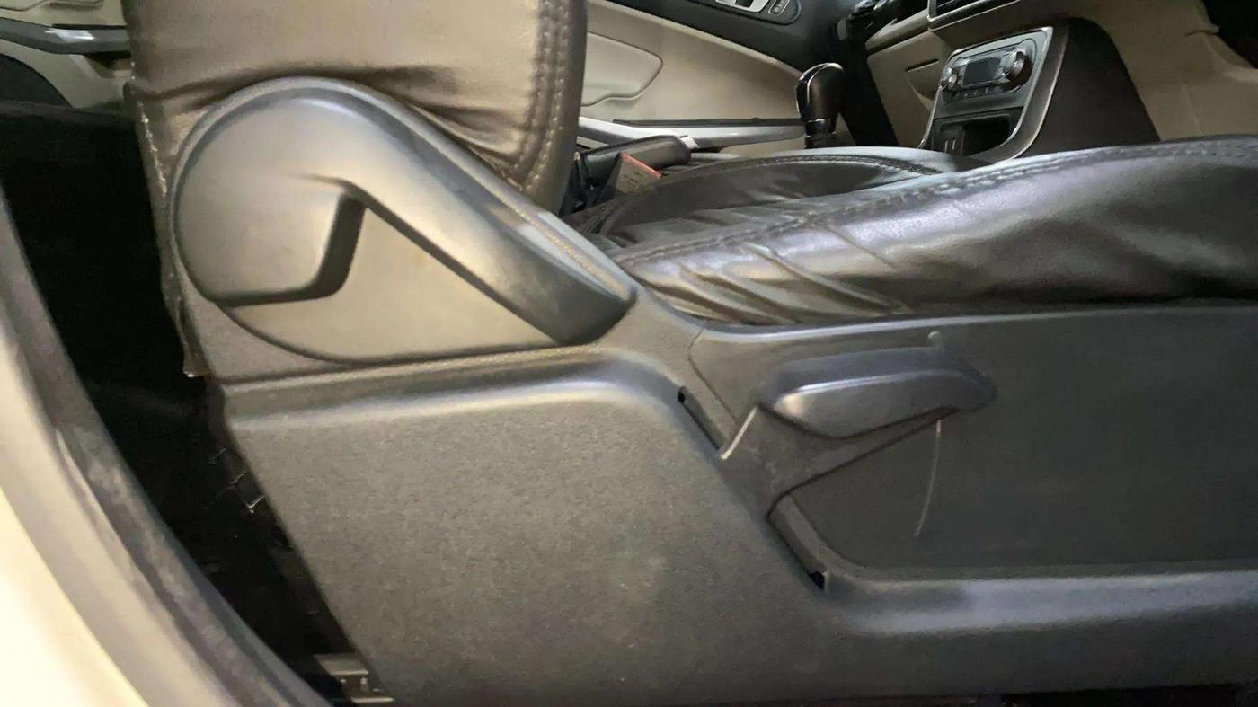 2019 Ford Ecosport TITANIUM 1.5L PETROL, Petrol, Manual, 24,415 km, Driver Side Adjustment Panel