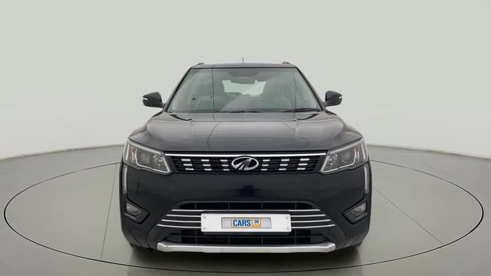 2021 Mahindra XUV300 W8 (O) 1.5 DIESEL, Diesel, Manual, 58,871 km, Front
