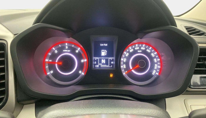 2021 Mahindra XUV300 W8 (O) 1.5 DIESEL, Diesel, Manual, 58,407 km, Odometer Image