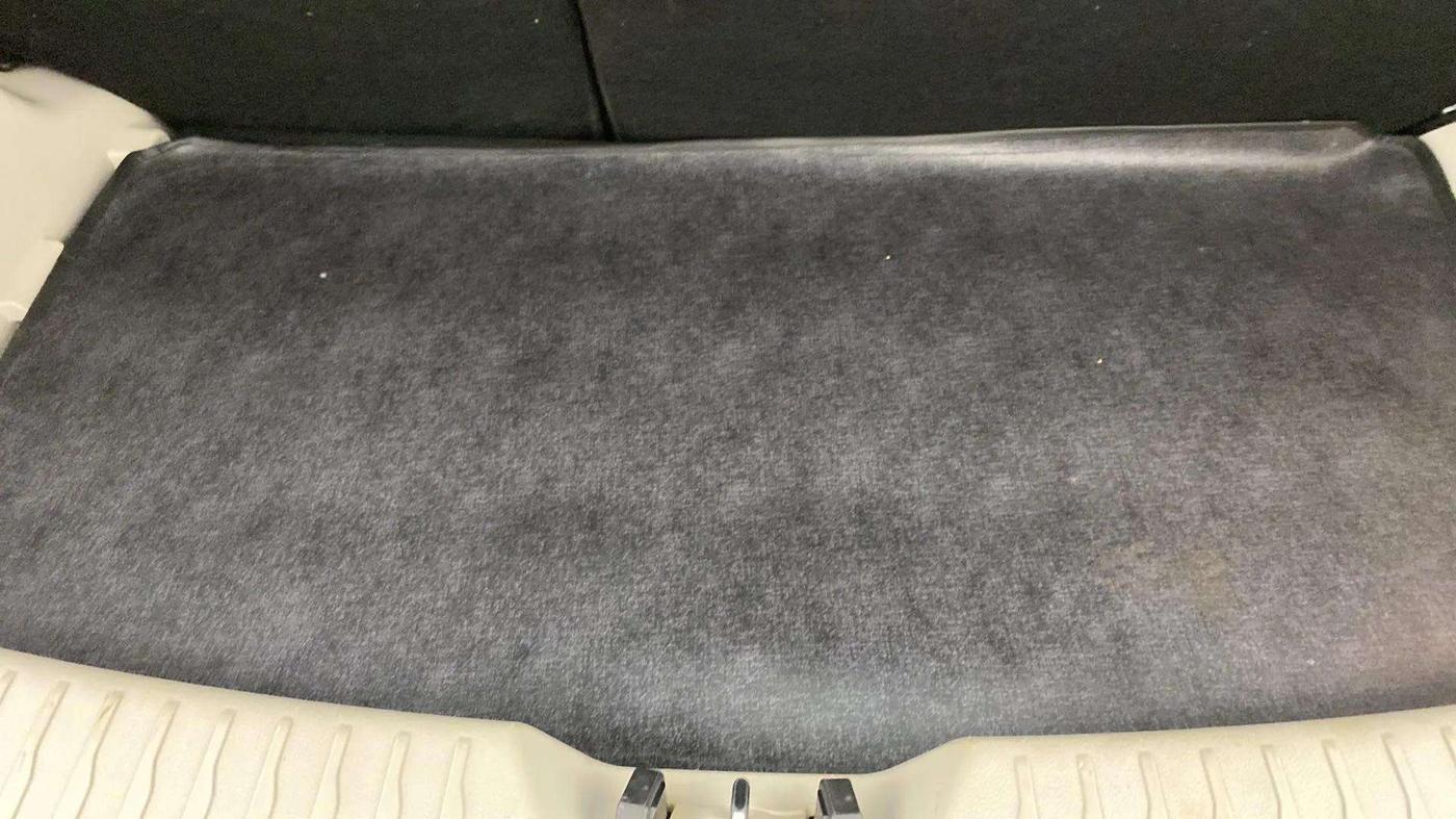 2021 Mahindra XUV300 W8 (O) 1.5 DIESEL, Diesel, Manual, 58,871 km, Boot Inside