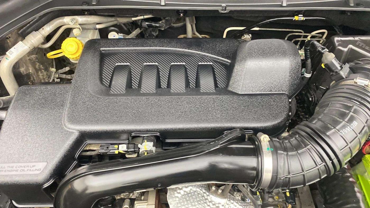 2021 Mahindra XUV300 W8 (O) 1.5 DIESEL, Diesel, Manual, 58,871 km, Open Bonet