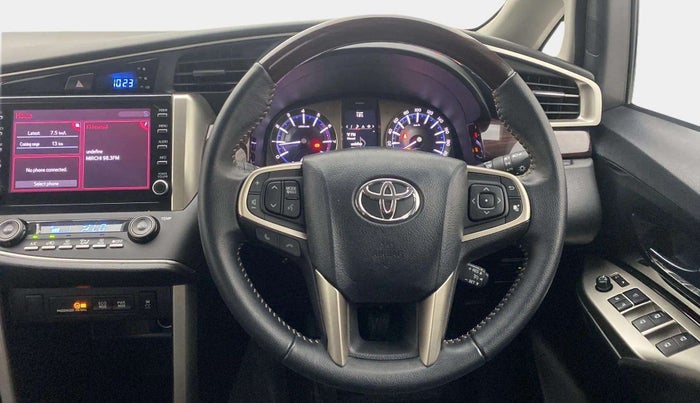 2022 Toyota Innova Crysta 2.7 VX 7 STR, Petrol, Manual, 24,144 km, Steering Wheel Close Up