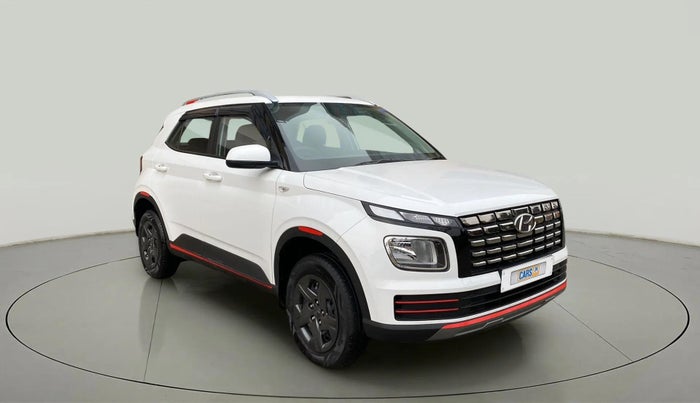 2023 Hyundai VENUE S 1.2, Petrol, Manual, 3,818 km, Right Front Diagonal