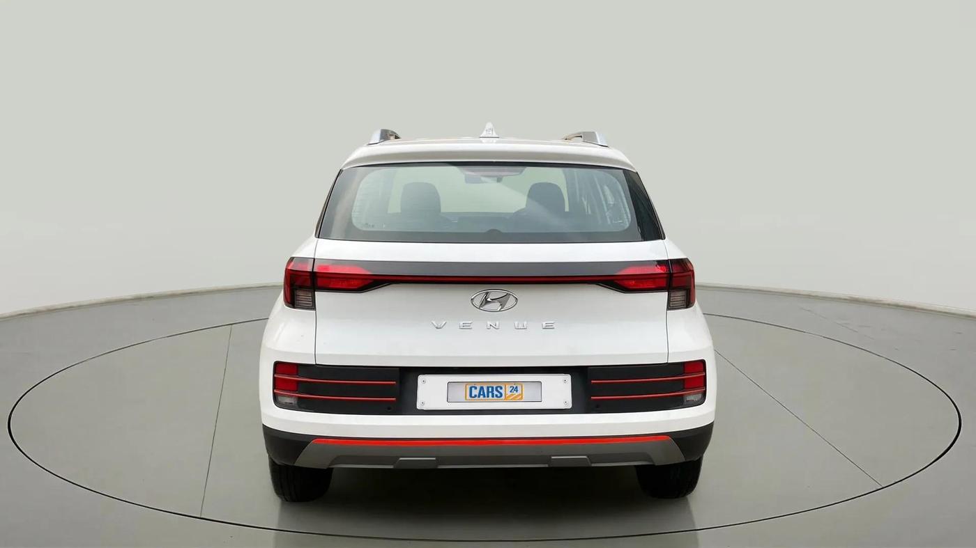 2023 Hyundai VENUE S 1.2, Petrol, Manual, 3,818 km, Back/Rear