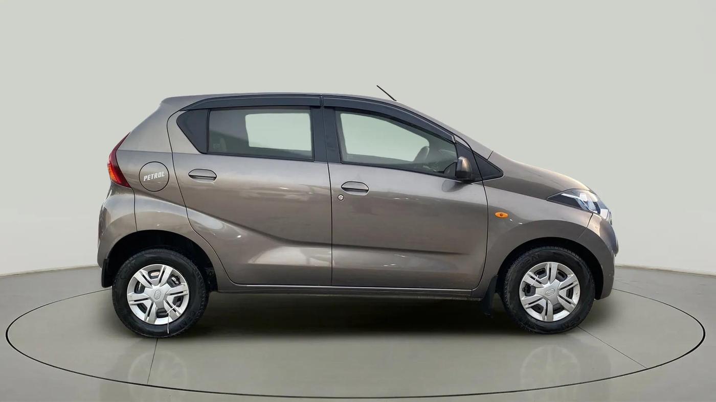2018 Datsun Redi Go T(O) 1.0 AMT, Petrol, Automatic, 30,138 km, Right Side View