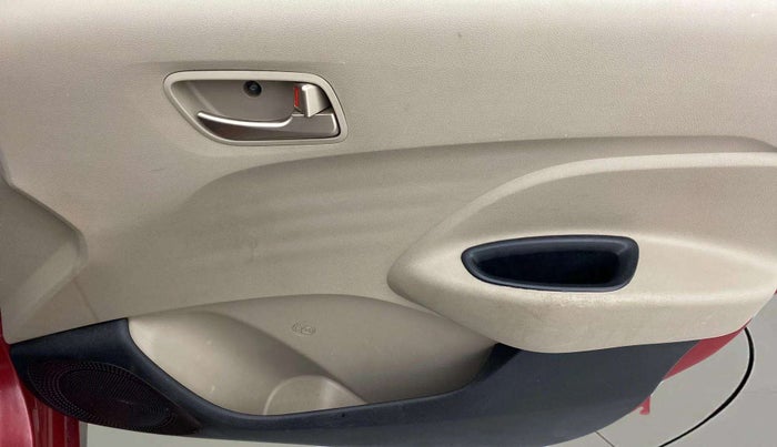 2019 Hyundai NEW SANTRO SPORTZ AMT, Petrol, Automatic, 63,569 km, Driver Side Door Panels Control