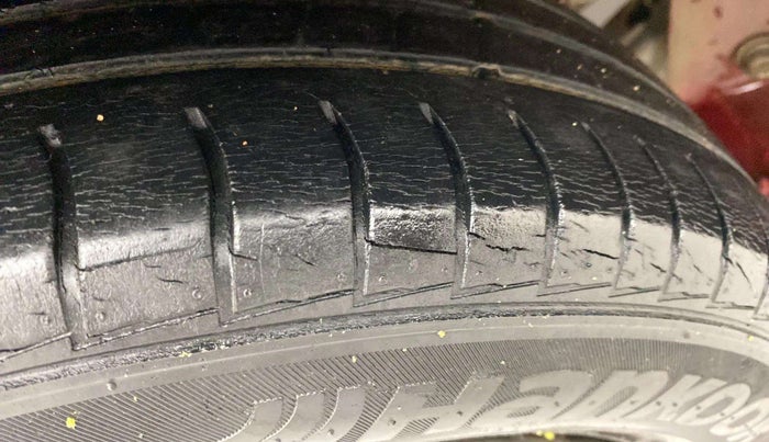 2019 Hyundai NEW SANTRO SPORTZ AMT, Petrol, Automatic, 63,569 km, Left front tyre - Minor crack
