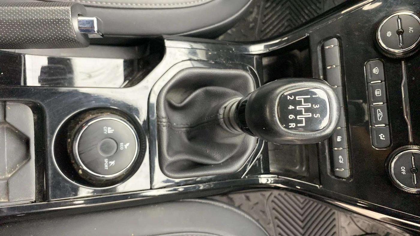 2023 Tata NEXON  XZ Plus LUX Dark Edition, Petrol, Manual, 36,140 km, Gear Lever