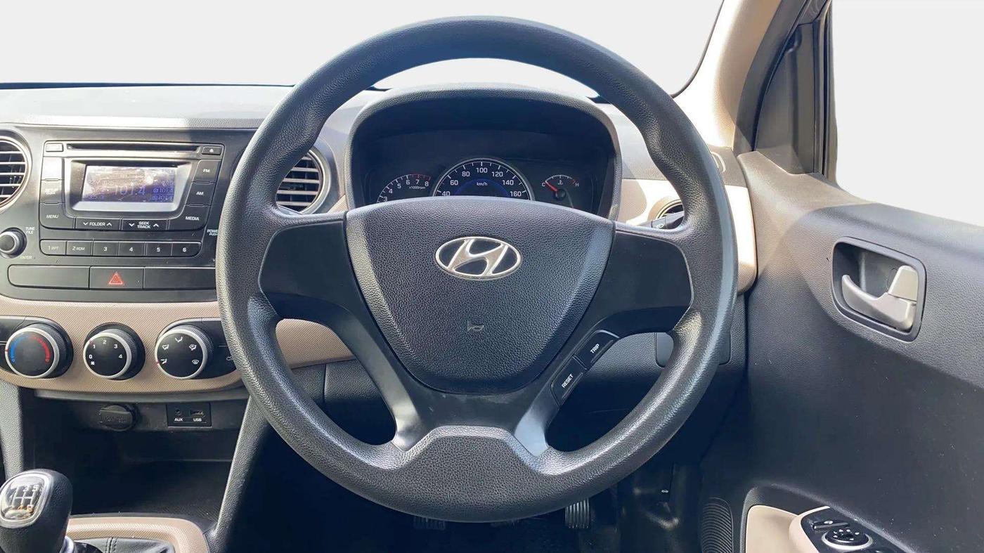 2014 Hyundai Grand i10 SPORTZ 1.2 KAPPA VTVT, Petrol, Manual, 54,613 km, Steering Wheel Close Up