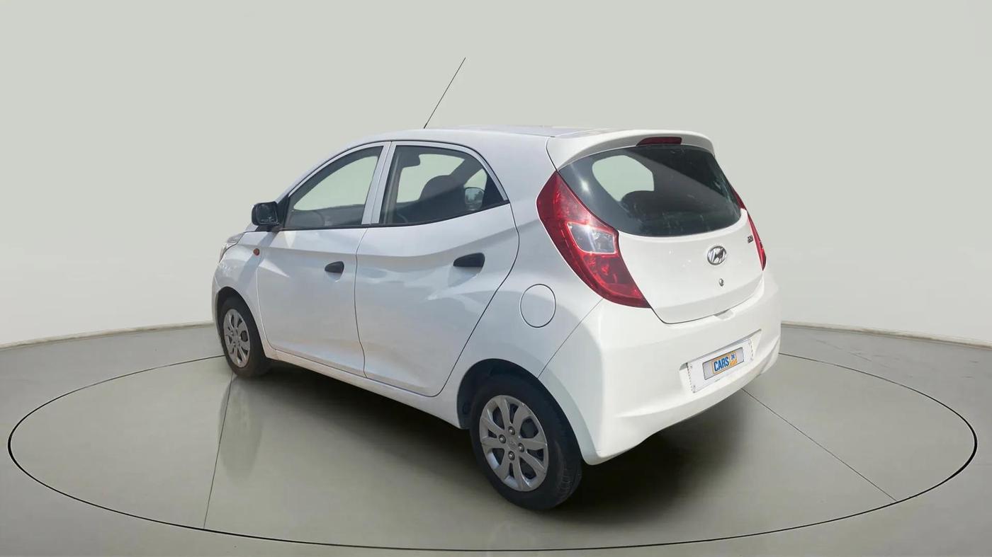 2018 Hyundai Eon MAGNA +, Petrol, Manual, 17,258 km, Left Back Diagonal