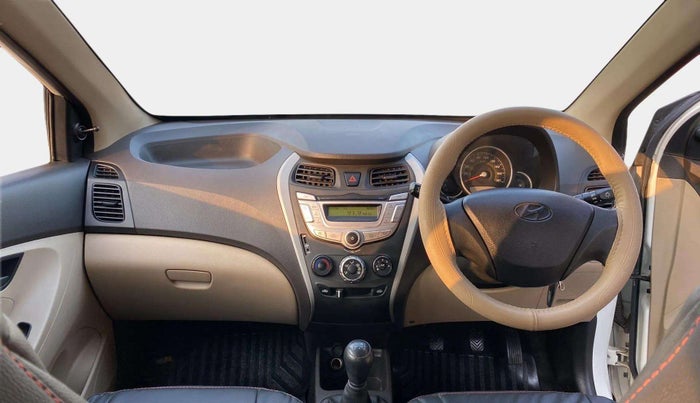 2018 Hyundai Eon MAGNA +, Petrol, Manual, 17,197 km, Dashboard