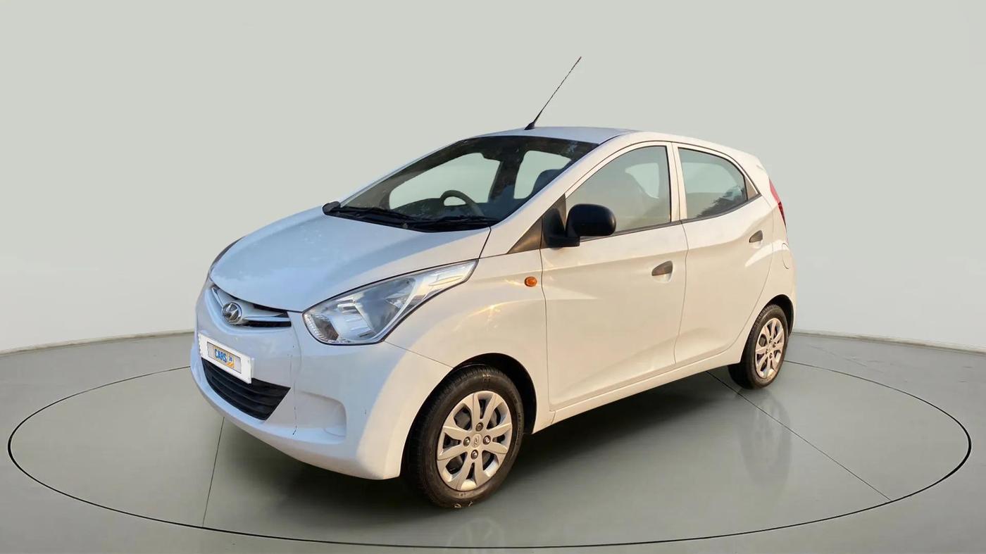 2018 Hyundai Eon MAGNA +, Petrol, Manual, 17,258 km, Left Front Diagonal