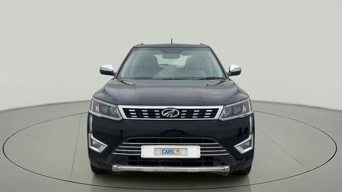 2019 Mahindra XUV300 W8 (O) 1.2 PETROL, Petrol, Manual, 23,550 km, Front