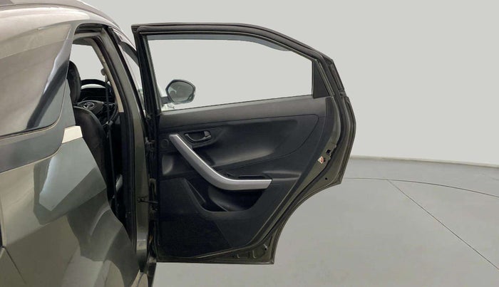 2022 Tata NEXON XM DIESEL, Diesel, Manual, 46,231 km, RHS Rear Door