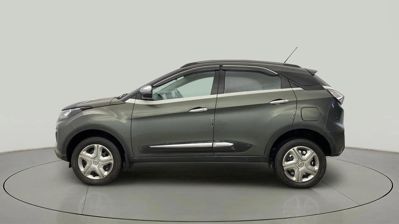 2022 Tata NEXON XM DIESEL, Diesel, Manual, 46,231 km, Left Side