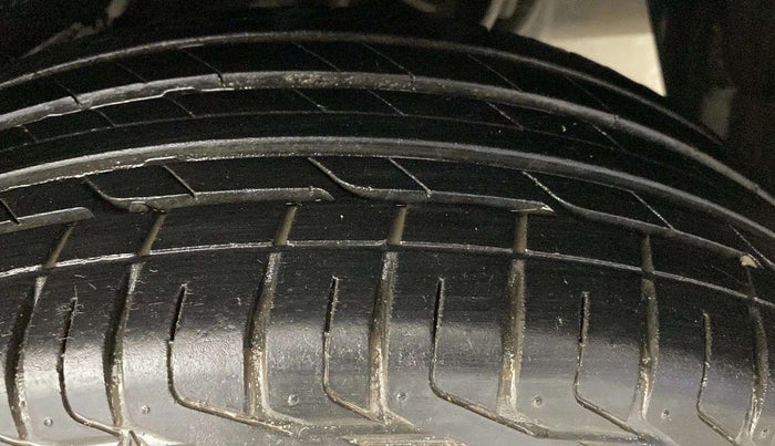2022 Tata NEXON XM DIESEL, Diesel, Manual, 46,231 km, Left Rear Tyre Tread