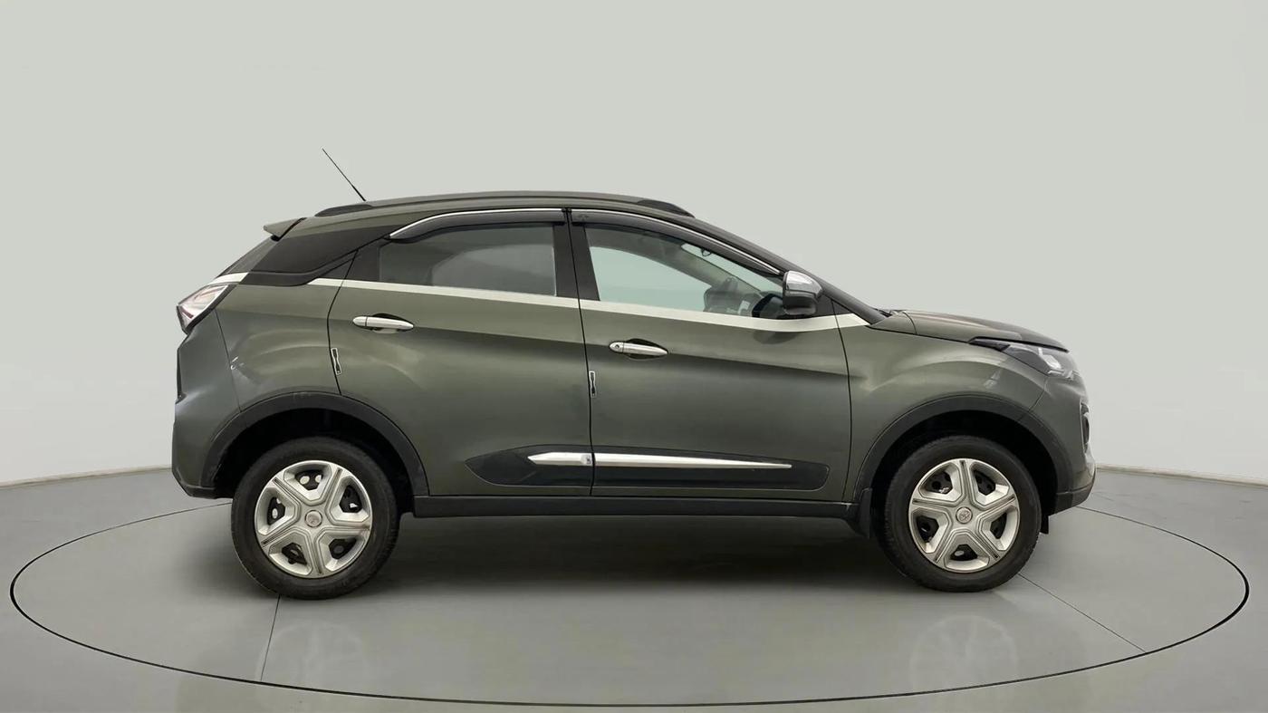2022 Tata NEXON XM DIESEL, Diesel, Manual, 46,231 km, Right Side View