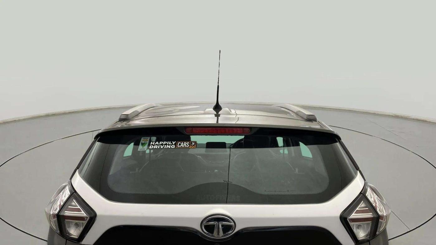2022 Tata NEXON XM DIESEL, Diesel, Manual, 46,231 km, Rear Windshield