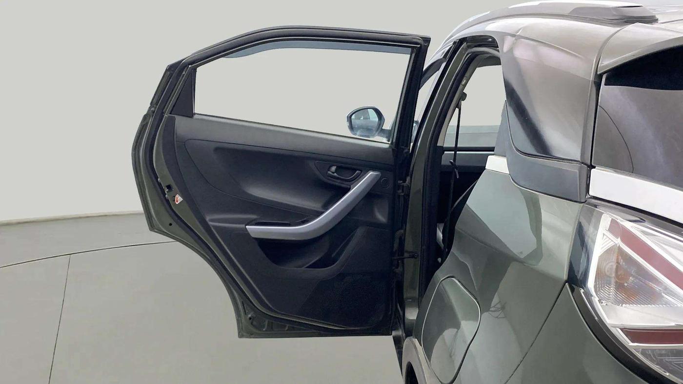 2022 Tata NEXON XM DIESEL, Diesel, Manual, 46,231 km, LHS Rear Door