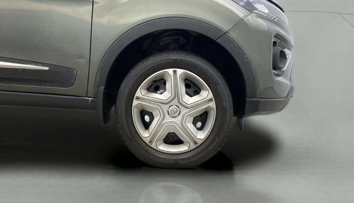 2022 Tata NEXON XM DIESEL, Diesel, Manual, 46,231 km, Right Front Wheel