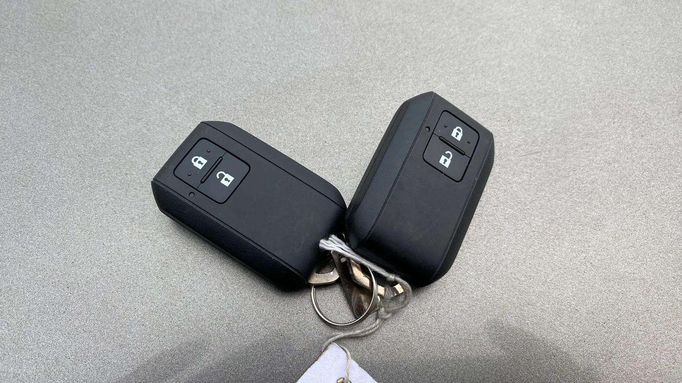 2021 Maruti Baleno ZETA PETROL 1.2, Petrol, Manual, 3,769 km, Key Close Up
