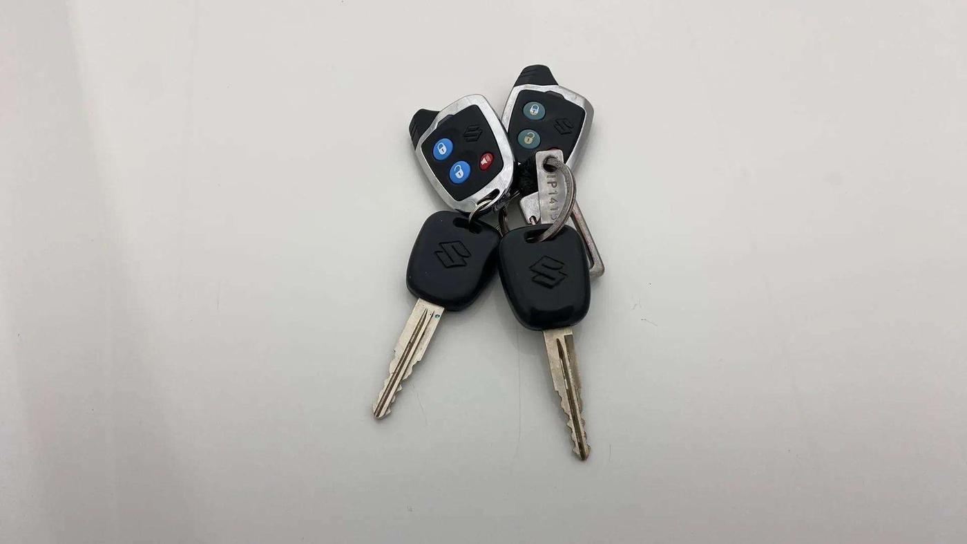 2016 Maruti Alto 800 LXI, Petrol, Manual, 22,340 km, Key Close Up