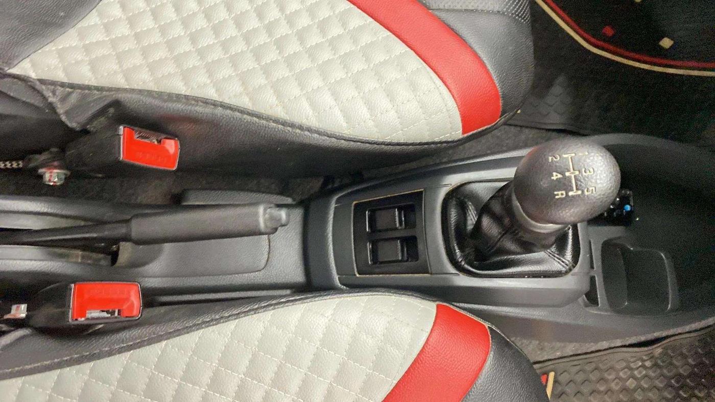 2016 Maruti Alto 800 LXI, Petrol, Manual, 22,340 km, Gear Lever