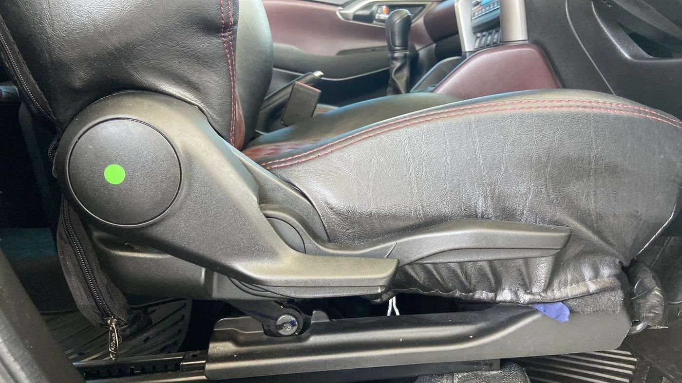 2023 Maruti Grand Vitara DELTA SMART HYBRID, Petrol, Manual, 12,722 km, Driver Side Adjustment Panel