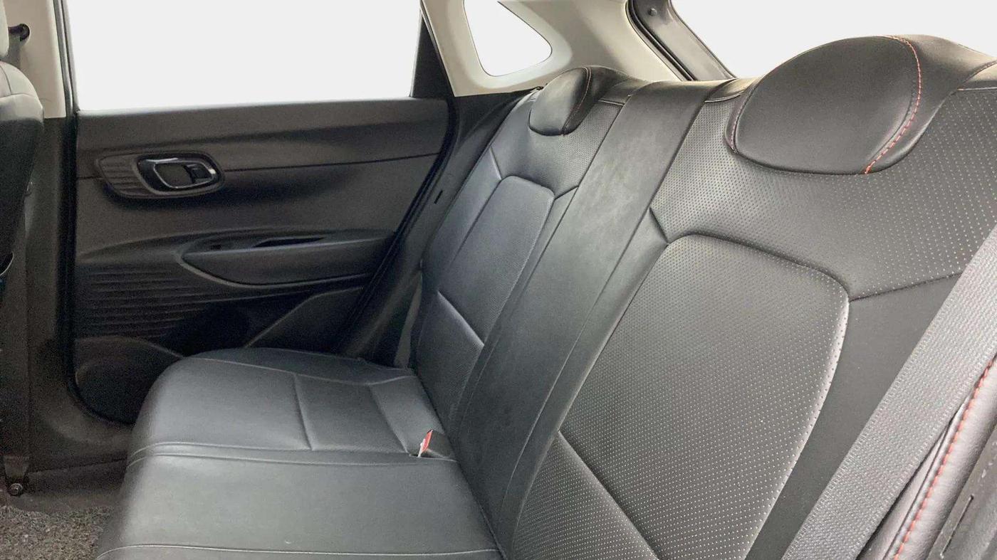 2021 Hyundai NEW I20 SPORTZ 1.2 MT, Petrol, Manual, 56,045 km, Right Side Rear Door Cabin
