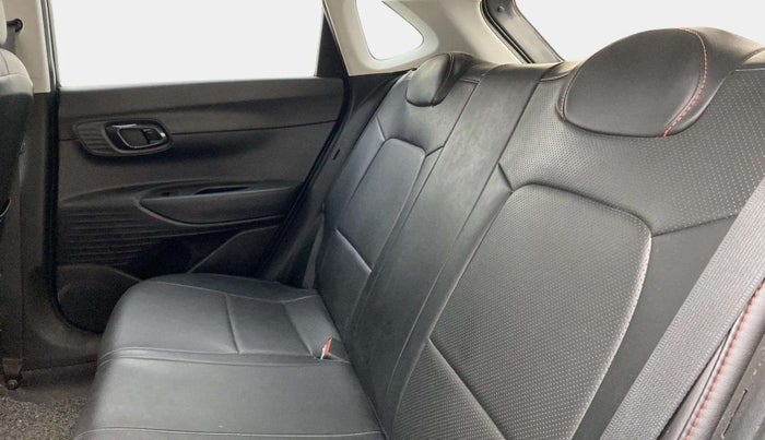 2021 Hyundai NEW I20 SPORTZ 1.2 MT, Petrol, Manual, 56,045 km, Right Side Rear Door Cabin