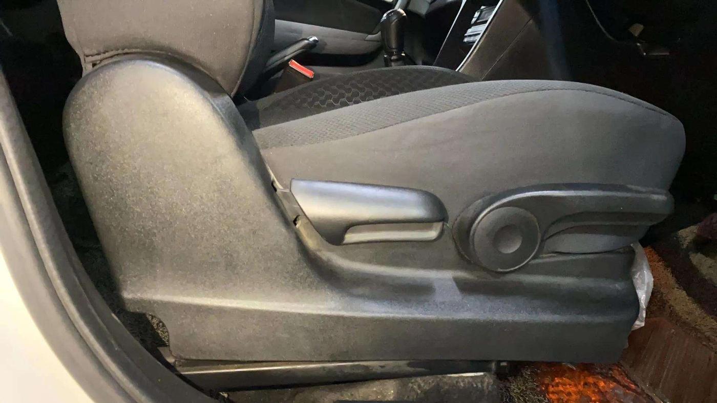 2021 Maruti Vitara Brezza ZXI, Petrol, Manual, 58,645 km, Driver Side Adjustment Panel