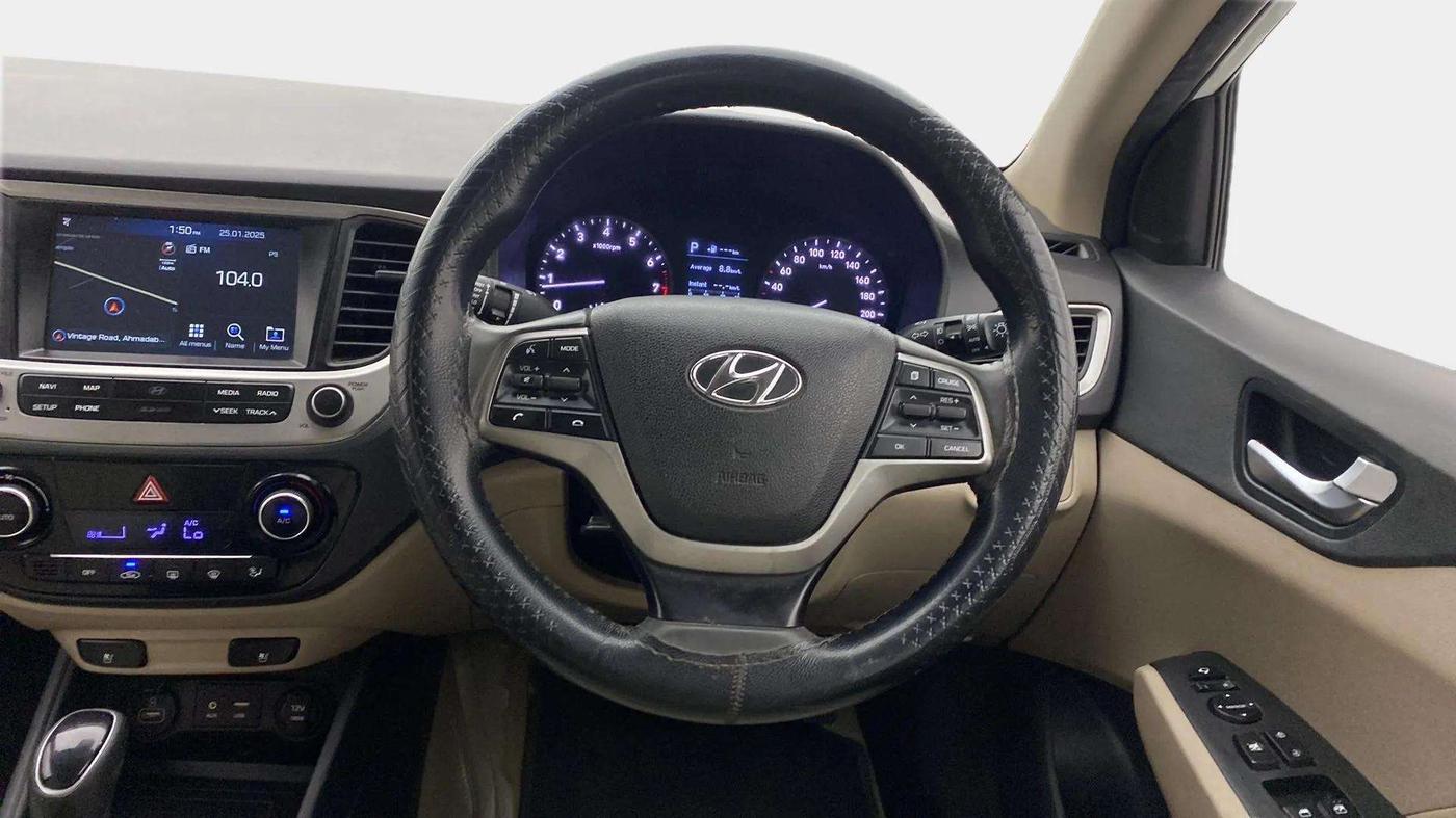 2019 Hyundai Verna 1.6 VTVT SX (O) AT, Petrol, Automatic, 65,916 km, Steering Wheel Close Up