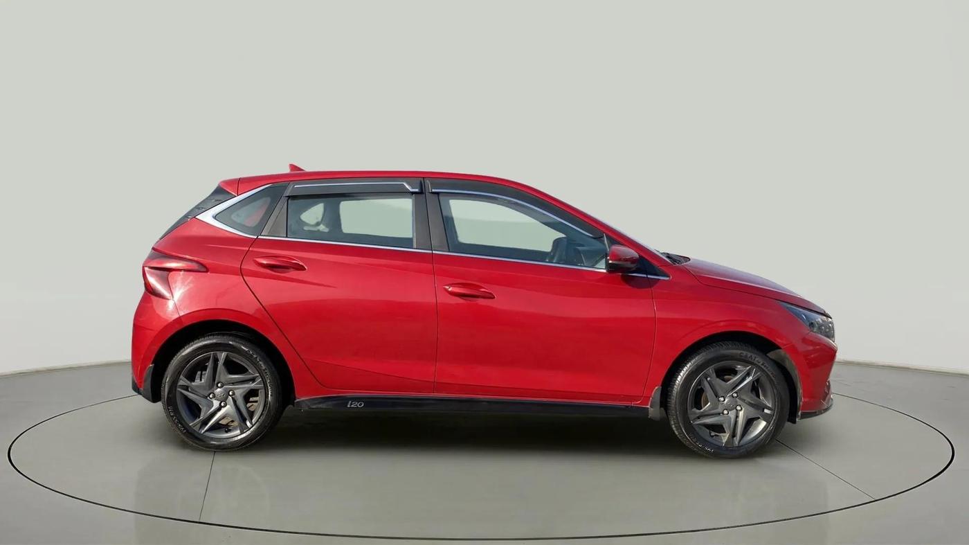 2023 Hyundai NEW I20 SPORTZ 1.2 MT, Petrol, Manual, 22,954 km, Right Side View